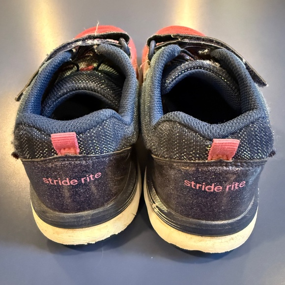 Size 2 Stride Rite Girls M2P Cora Navy Multi Sneakers - Picture 2 of 10